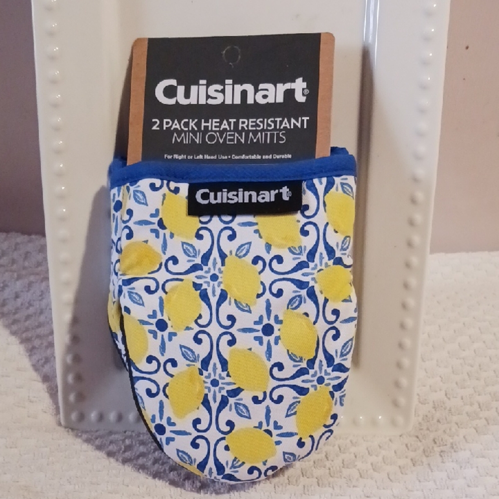 Cuisinart 2 Pack Blue and Yellow 🍋 Lemon Mini Oven Mitts ⚜️Heat Resistant